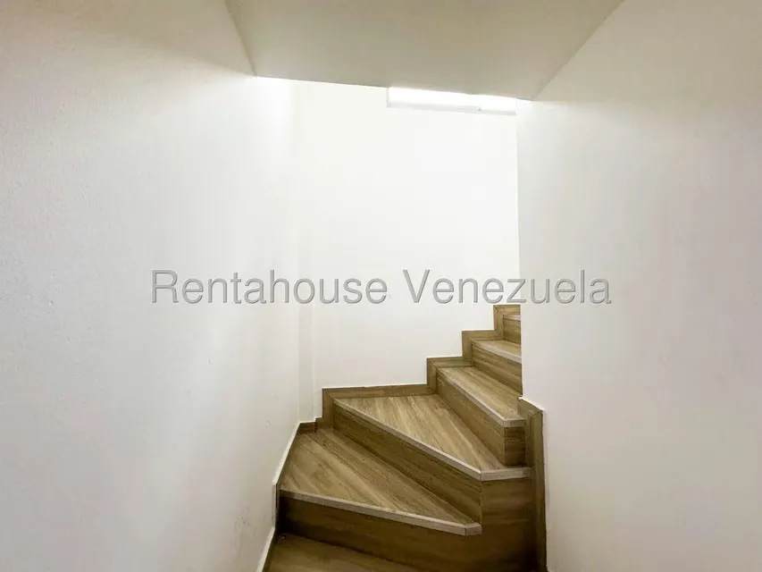 Apartamento (1 Nivel) en Venta en Las Mesetas de Santa Rosa de Lima, Distrito Metropolitano - 76