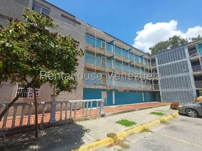Apartamento (1 Nivel) en Alquiler en Caña de Azucar, Aragua - 15