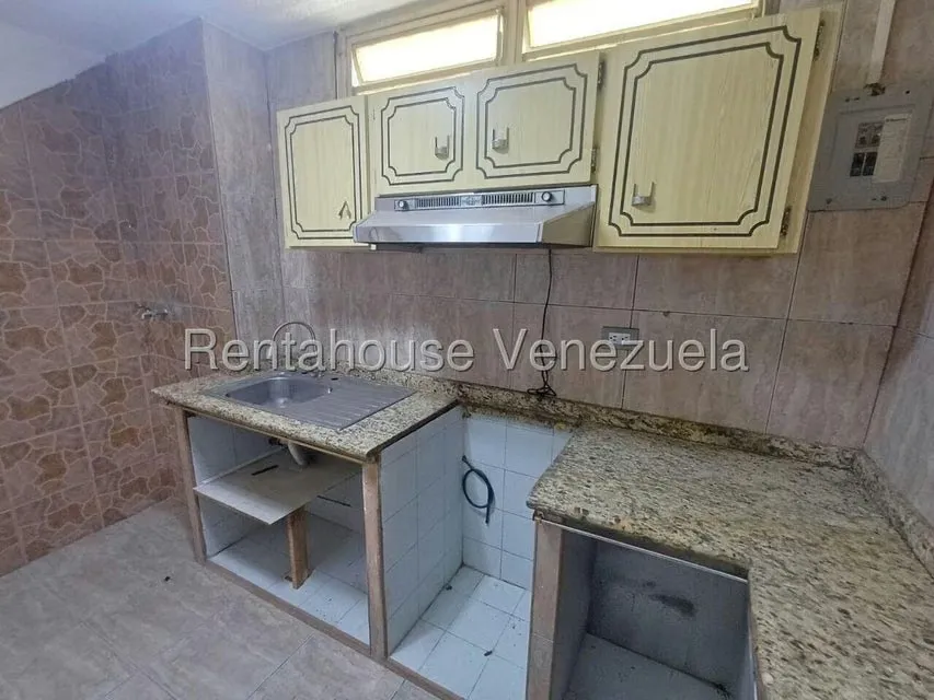 Apartamento (1 Nivel) en Alquiler en Caña de Azucar, Aragua - 6
