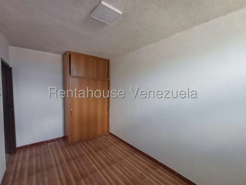 Apartamento (1 Nivel) en Alquiler en Caña de Azucar, Aragua - 9