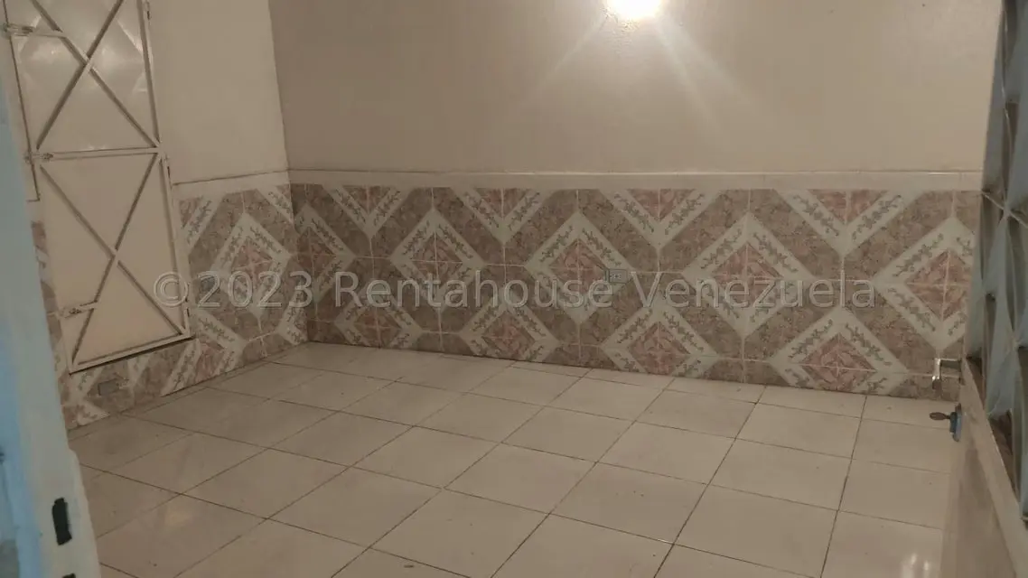 Casa (1 Nivel) en Venta en Guarenas, Miranda - 27