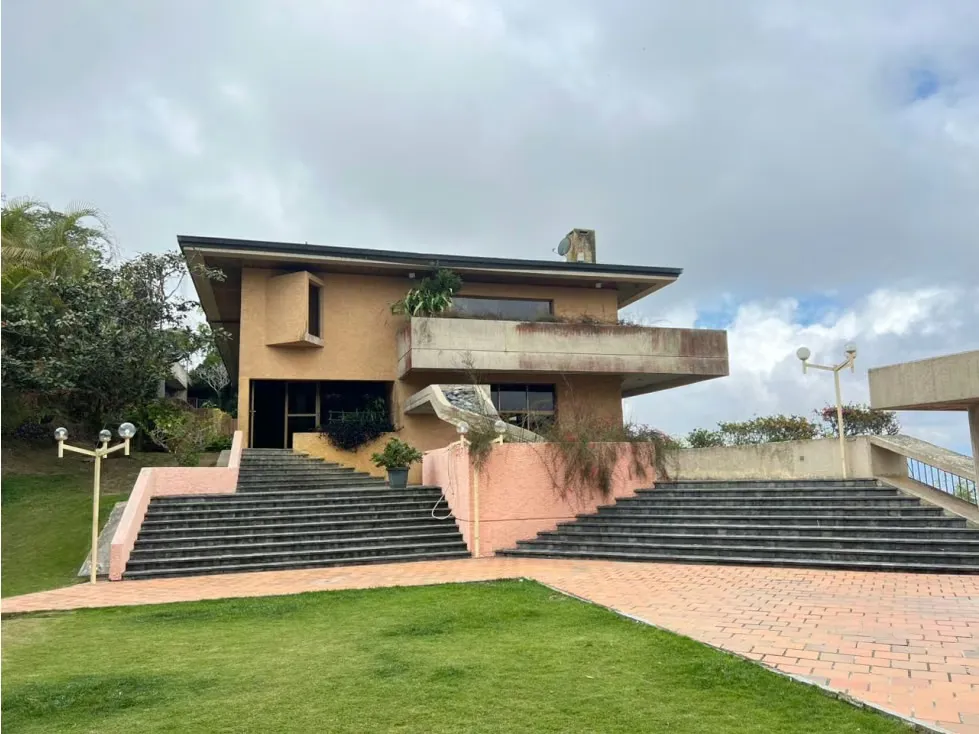 Se vende Casa 1000m² 4h+1s/7b+1s/6p , Oripoto