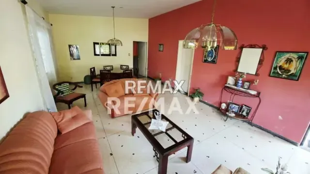 Venta de Casa en Trigal CENTRO, Valencia. Calle Cerrada. - 10