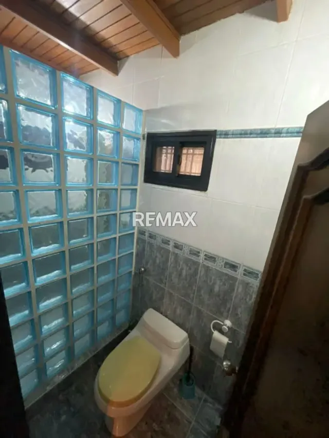 EN VENTA HERMOSA CASA URB. BELLA VISTA, AV BELLA VISTA-MATURÍN - 3