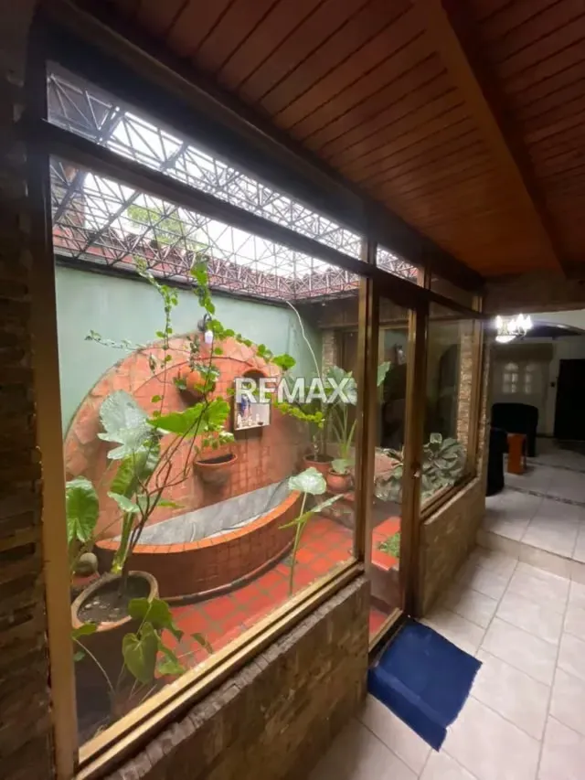 EN VENTA HERMOSA CASA URB. BELLA VISTA, AV BELLA VISTA-MATURÍN - 8