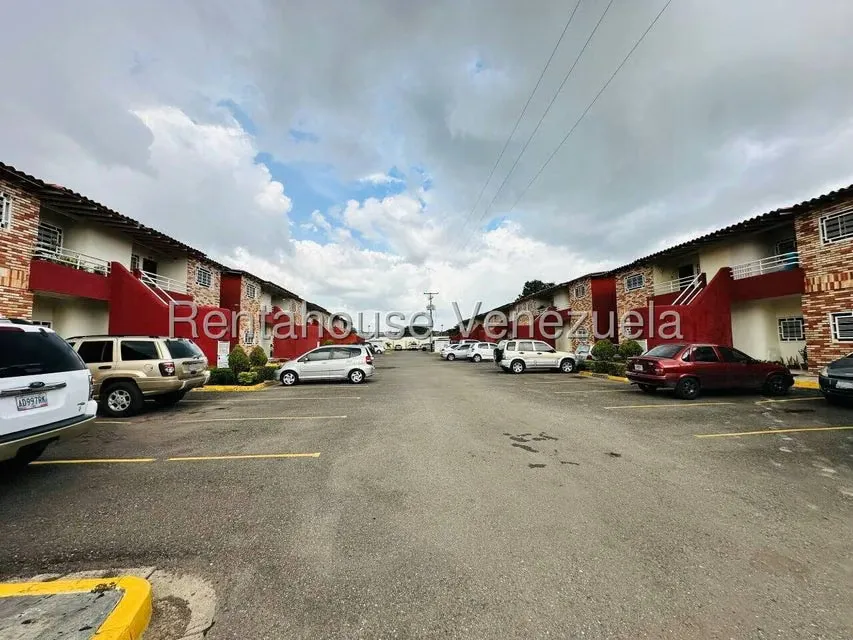 Apartamento (1 Nivel) en Venta en Intercomunal Turmero Maracay, Aragua - 24