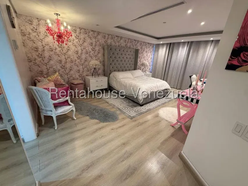 Apartamento (1 Nivel) en Alquiler en Altamira, Distrito Metropolitano - 20