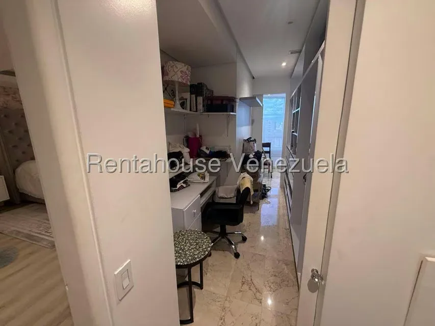 Apartamento (1 Nivel) en Alquiler en Altamira, Distrito Metropolitano - 29