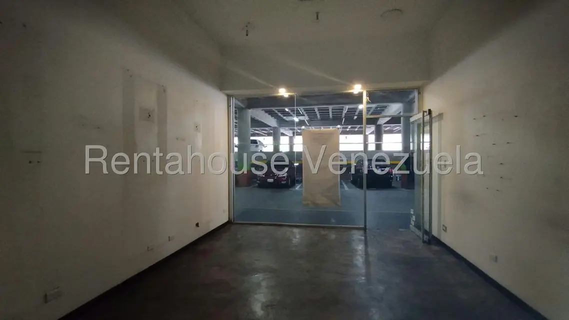 Local Comercial en Alquiler en Colinas de Valle Arriba, Distrito Metropolitano - 9