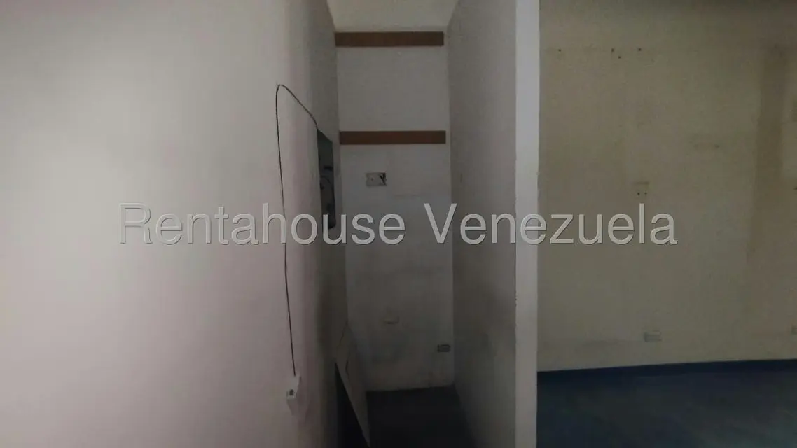 Local Comercial en Alquiler en Colinas de Valle Arriba, Distrito Metropolitano - 10