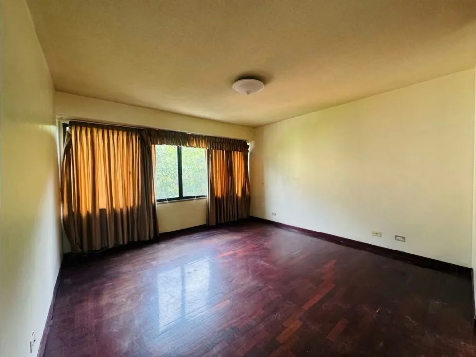 Se vende apartamento 264m2 3H+S/4.5B+S/3P Los Chorros - 10