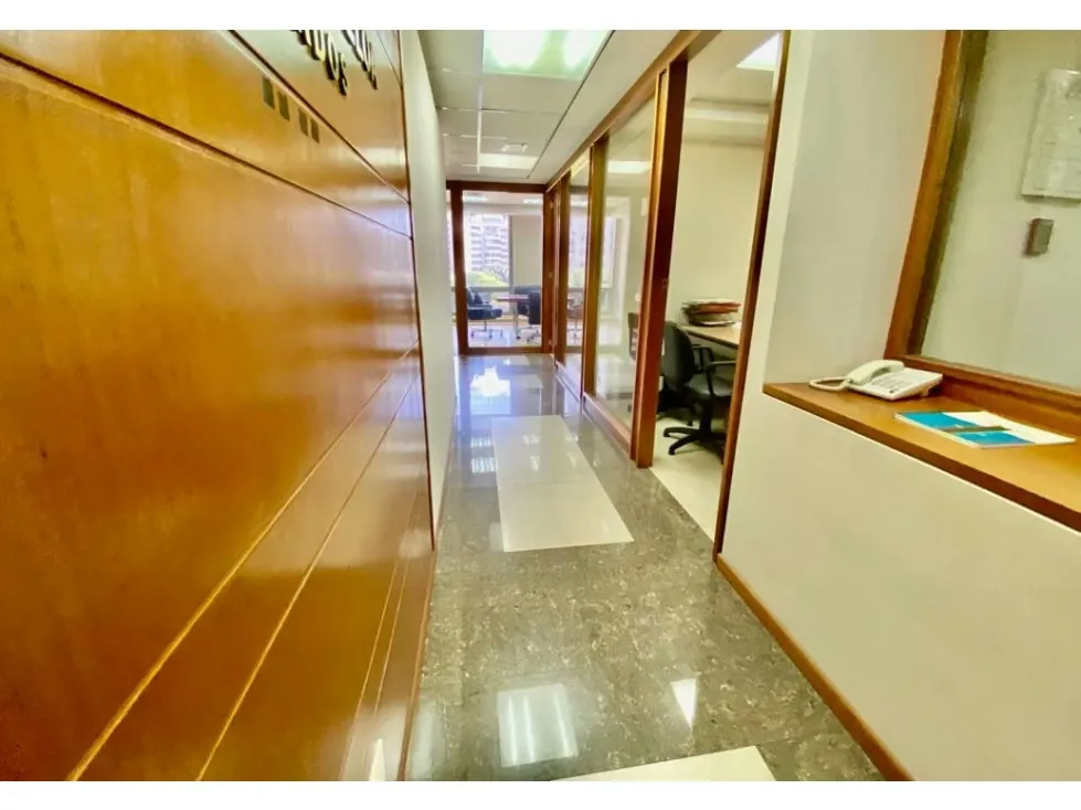 Vendo oficina 148m2 Torre Provincial Chacao 6537 - 5
