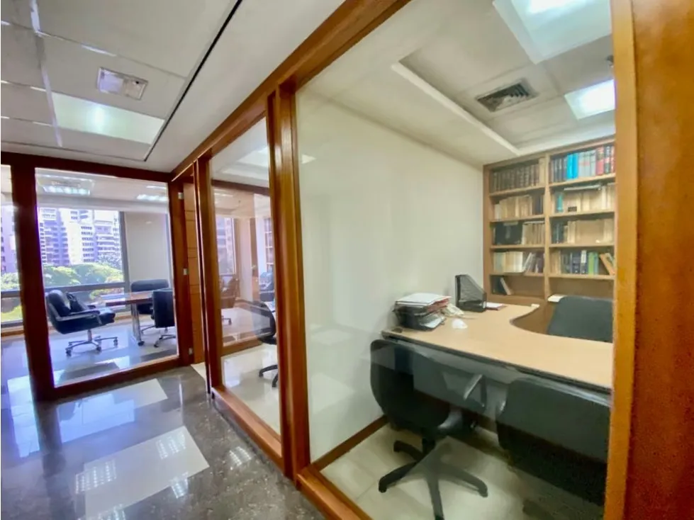 Vendo oficina 148m2 Torre Provincial Chacao 6537 - 8