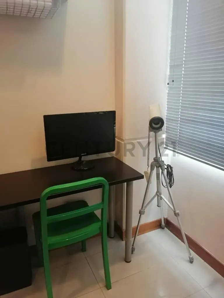 Se Alquila Cómodo Consultorio Médico en Santa Sofía - 8