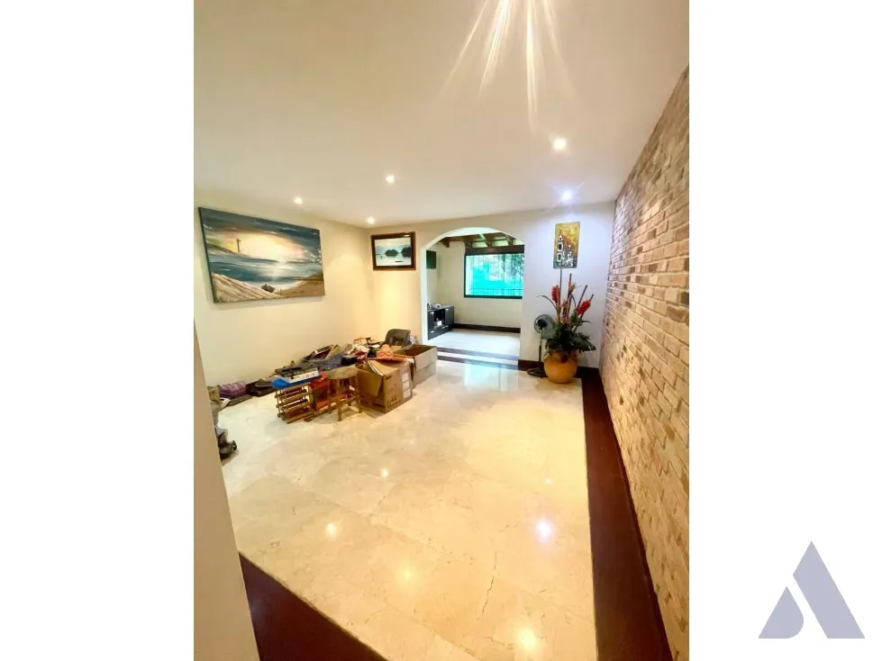 Vendo casa 320m2 Santa Rosa de Lima 9983 - 2