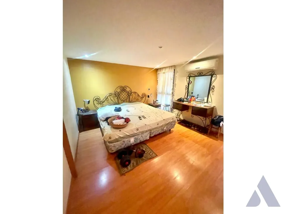 Vendo casa 320m2 Santa Rosa de Lima 9983 - 6