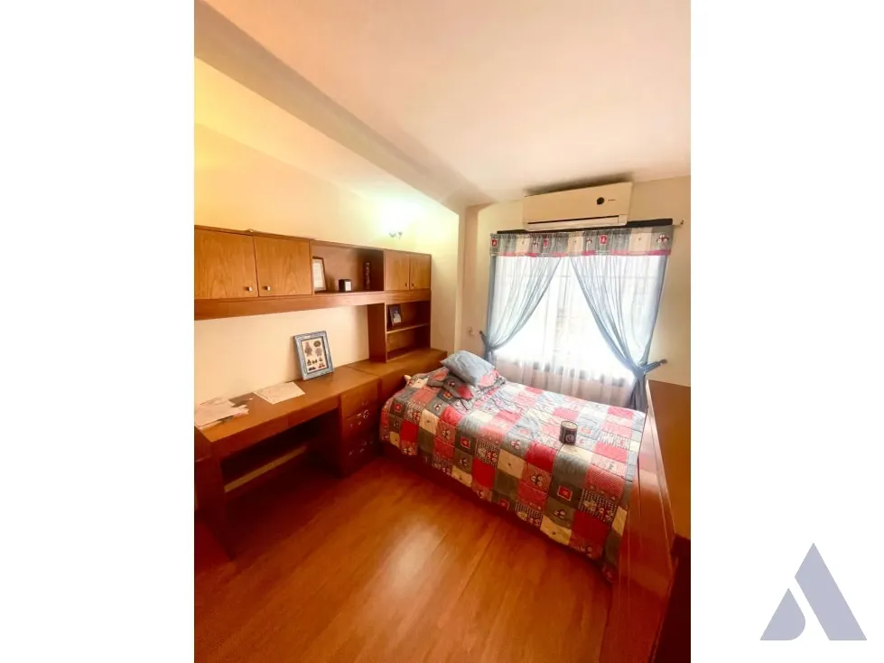 Vendo casa 320m2 Santa Rosa de Lima 9983 - 8