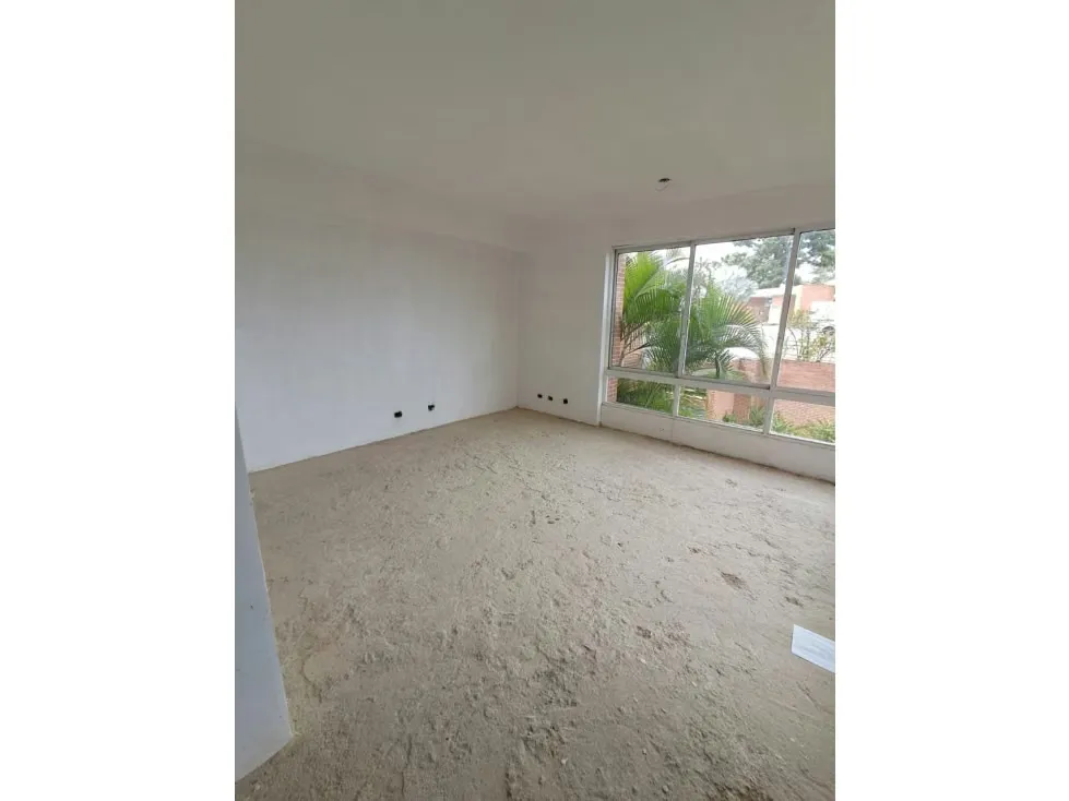 Se Vende PB-O.Gris-286m² - 4H+3.5B+3P+Vig.+Jardin-V.Avila-Alto Hatillo - 4