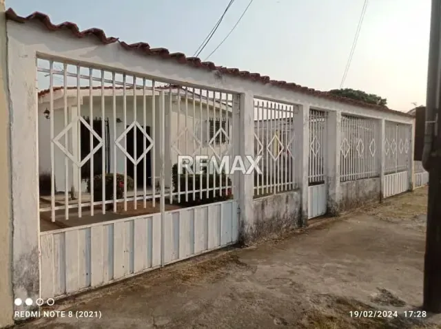 En Alquiler Casa ubicada en Guanare, Urbanización Andrés Eloy Blanco, Avenida Limonero, Nº 31, Guanare, Portuguesa, Venezuela - 2