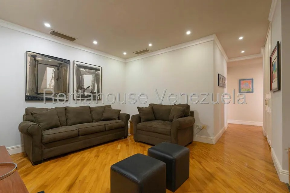 Apartamento (Multiples Niveles) en Venta en Colinas de Valle Arriba, Distrito Metropolitano - 16