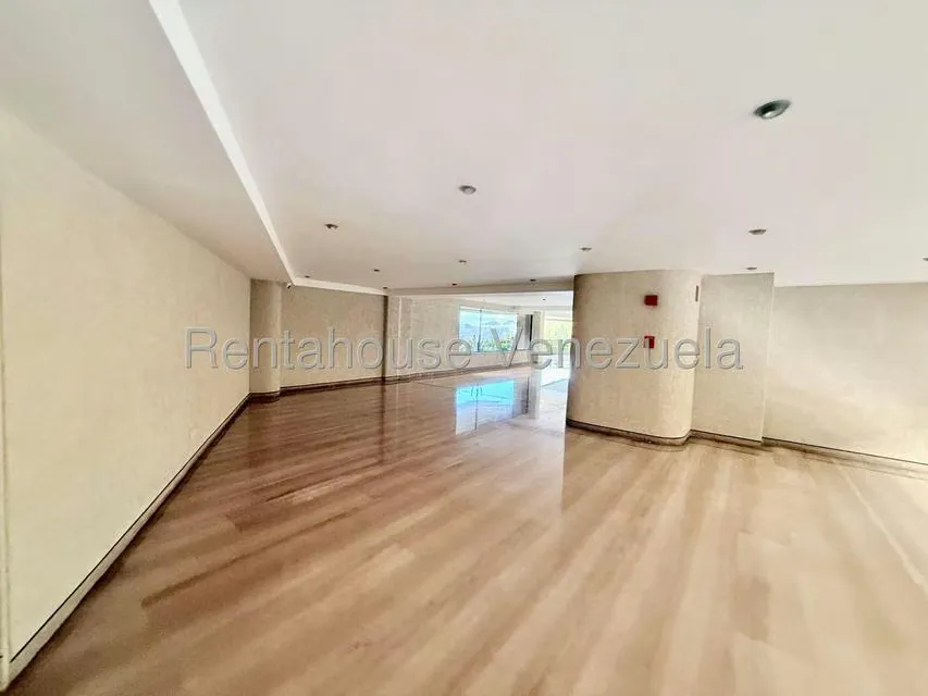Apartamento (1 Nivel) en Venta en Lomas de La Lagunita, Distrito Metropolitano - 29