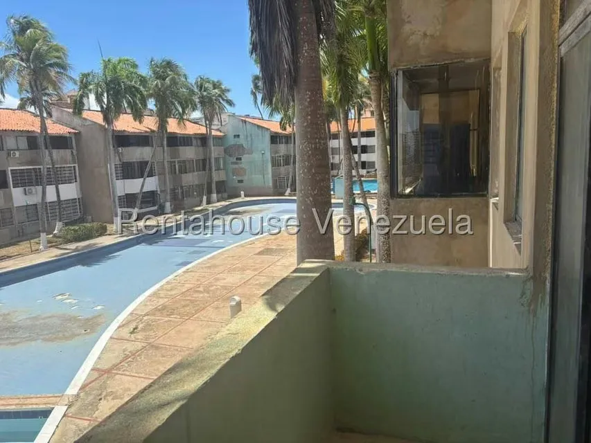 Apartamento (1 Nivel) en Venta en Costa Azul, Nueva Esparta - 8