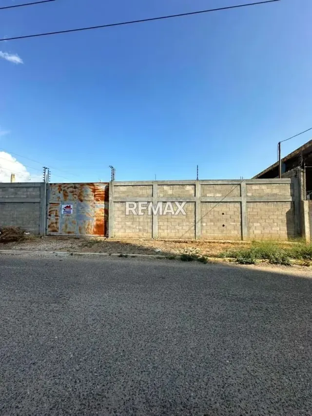 Terreno en Venta Calle 67B con Av. 13A - 2