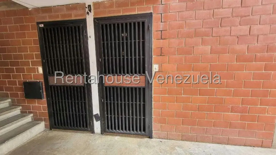 Apartamento (1 Nivel) en Venta en Terrazas del Este, Miranda - 4