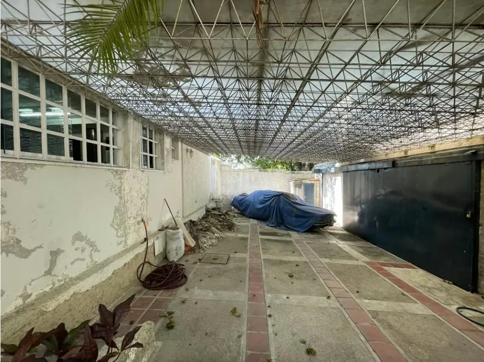 Se vende Casa/ terreno 1700m² 4h/5b/10p , Altamira - 9