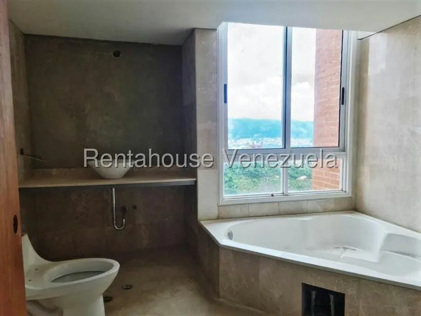 Apartamento (1 Nivel) en Venta en Colinas de Valle Arriba / Mirador de Los Campitos, Distrito Metropolitano - 14