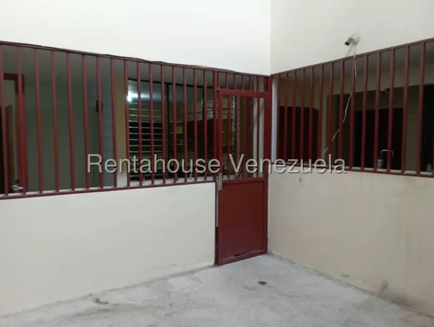 Casa (1 Nivel) en Venta en Avenida 5, Merida - 18