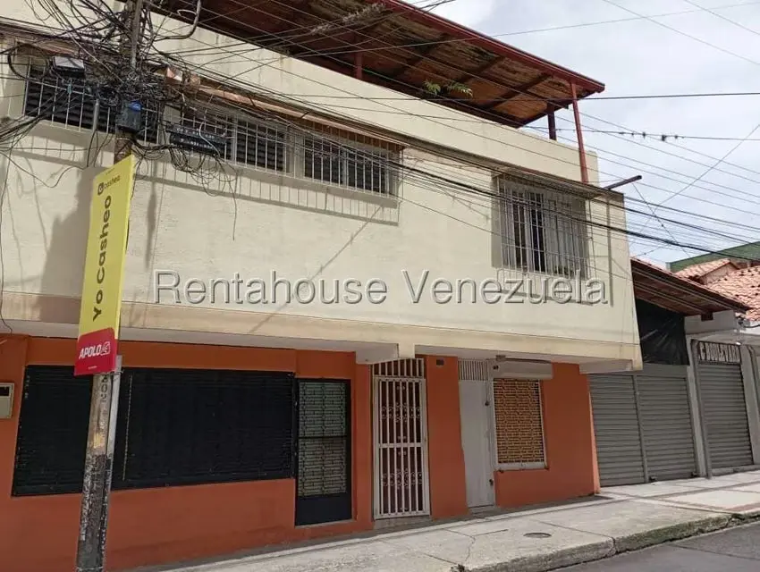 Casa (1 Nivel) en Venta en Avenida 5, Merida - 2