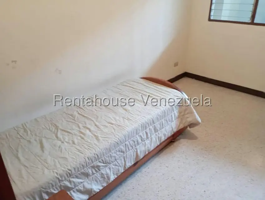 Casa (1 Nivel) en Venta en Avenida 5, Merida - 26