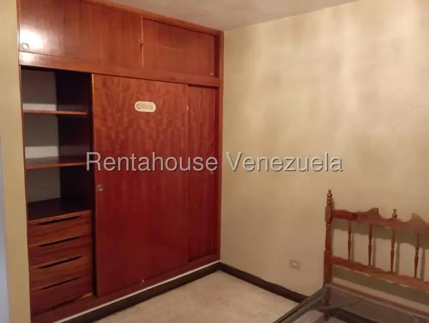 Casa (1 Nivel) en Venta en Avenida 5, Merida - 27