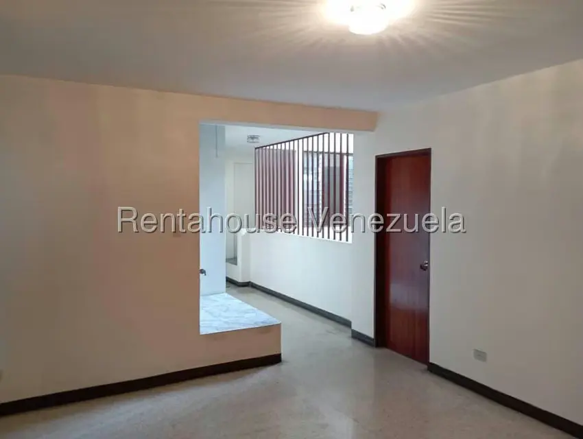 Casa (1 Nivel) en Venta en Avenida 5, Merida - 33