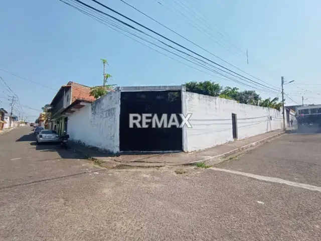Venta Casa Esquina La Victoria
