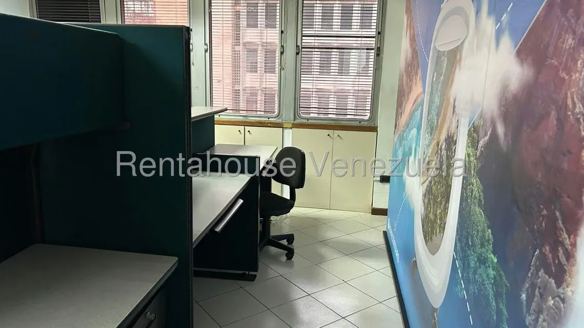 Oficina en Alquiler en El Rosal, Distrito Metropolitano - 12