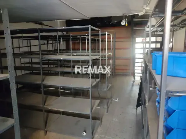 Local comercial en venta en la Av Lisandro Alvarado - 7