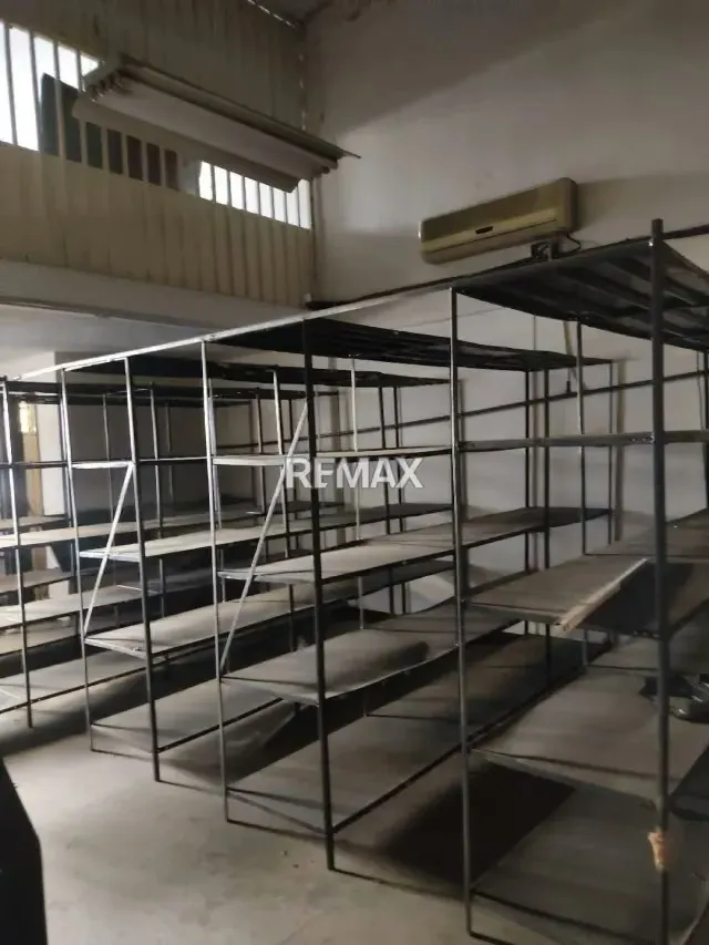 Local comercial en venta en la Av Lisandro Alvarado - 9