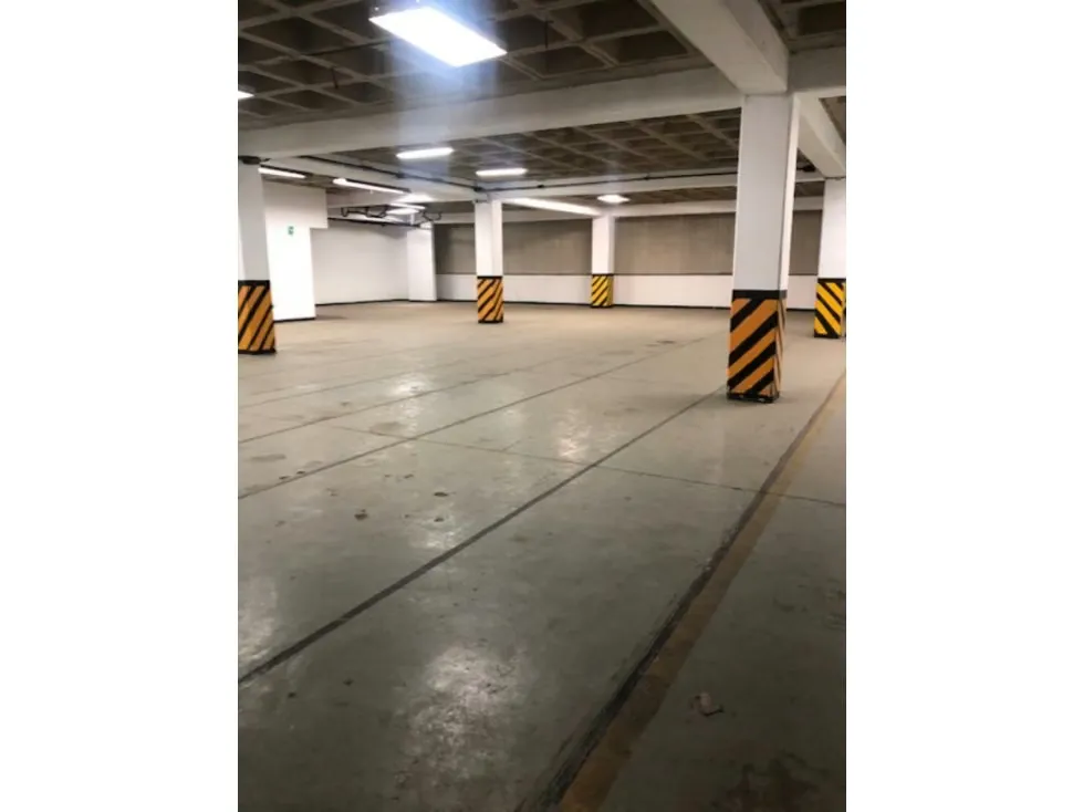 Se Vende EDF INDUSTRIAL 3.820m²-4Niveles-20B-Asc.Carga-La Urbina 1237 - 16