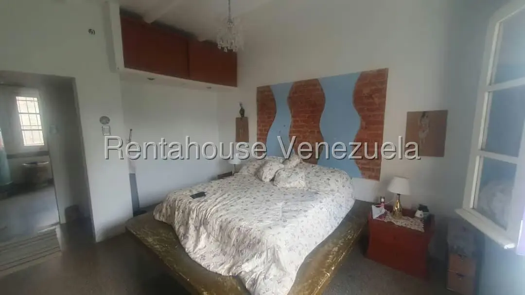 Casa (Multipes Niveles) en Venta en El Paraiso, Distrito Metropolitano - 12