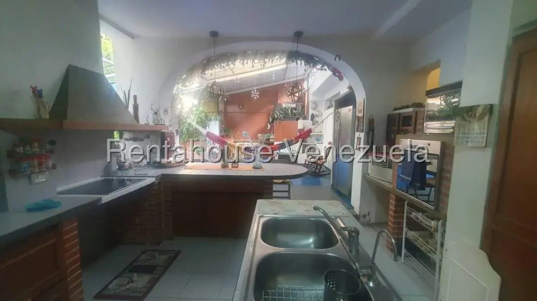 Casa (Multipes Niveles) en Venta en El Paraiso, Distrito Metropolitano - 27
