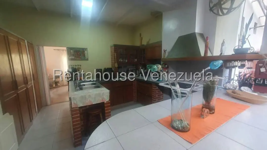 Casa (Multipes Niveles) en Venta en El Paraiso, Distrito Metropolitano - 33