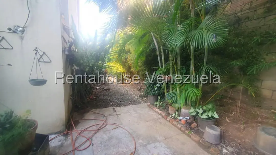 Casa (Multipes Niveles) en Venta en El Paraiso, Distrito Metropolitano - 41