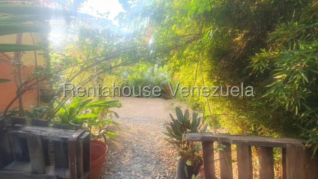 Casa (Multipes Niveles) en Venta en El Paraiso, Distrito Metropolitano - 42
