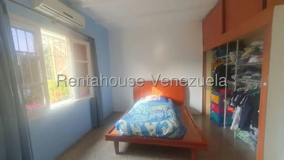 Casa (Multipes Niveles) en Venta en El Paraiso, Distrito Metropolitano - 55