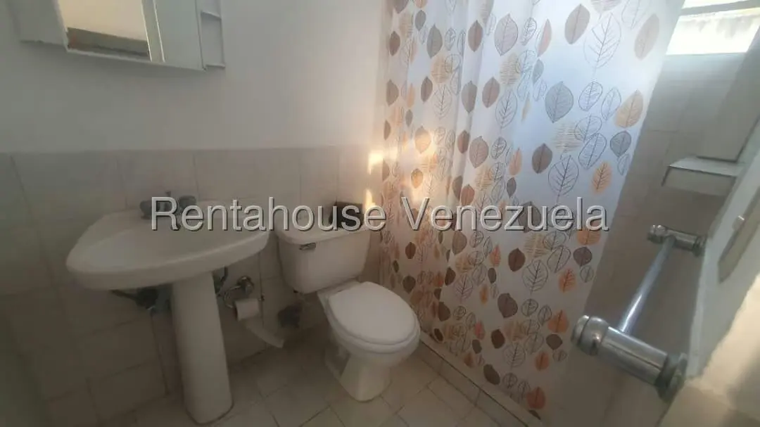 Casa (Multipes Niveles) en Venta en El Paraiso, Distrito Metropolitano - 10