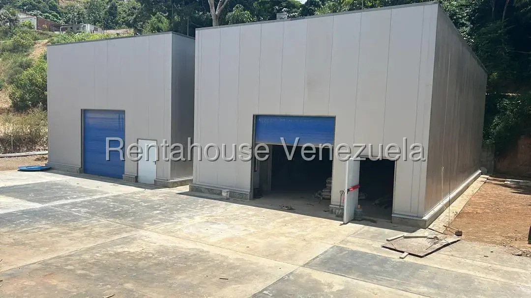Galpon - Deposito en Venta en La Union, Distrito Metropolitano