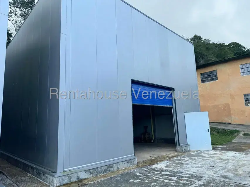 Galpon - Deposito en Venta en La Union, Distrito Metropolitano - 5