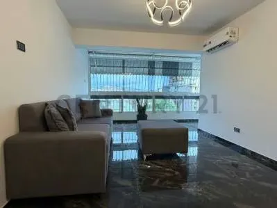 R.d. Apartamento en alquiler. Urb. El Marques - 5